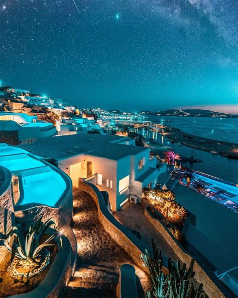 Mykonos .
